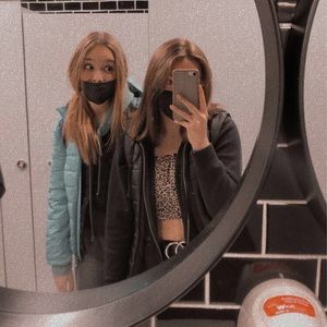 Meet your Posher, Sasha